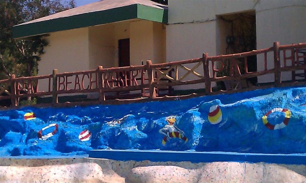 Pali Beach Resort Mālād Esterno foto